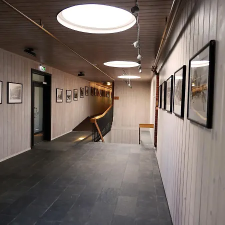 Rondeslottet Hoyfjellshotell