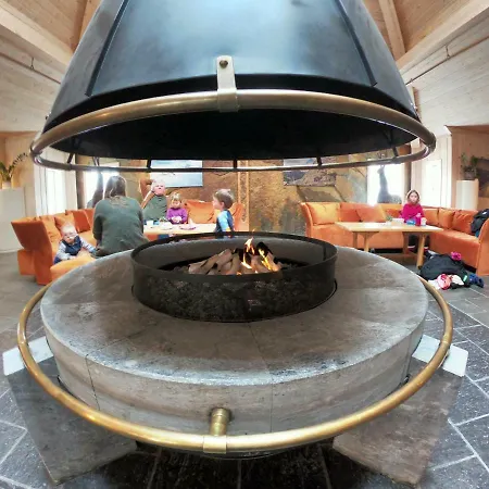 Rondeslottet Hoyfjellshotell 3* Otta