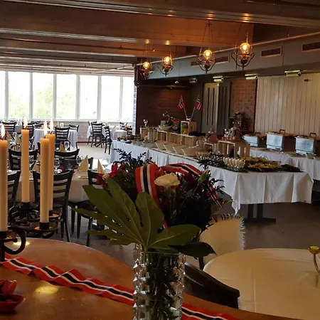 Отель Rondeslottet Hoyfjellshotell 3*