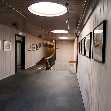 Rondeslottet Hoyfjellshotell