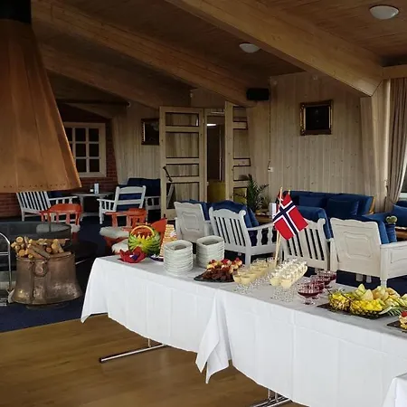 Rondeslottet Hoyfjellshotell